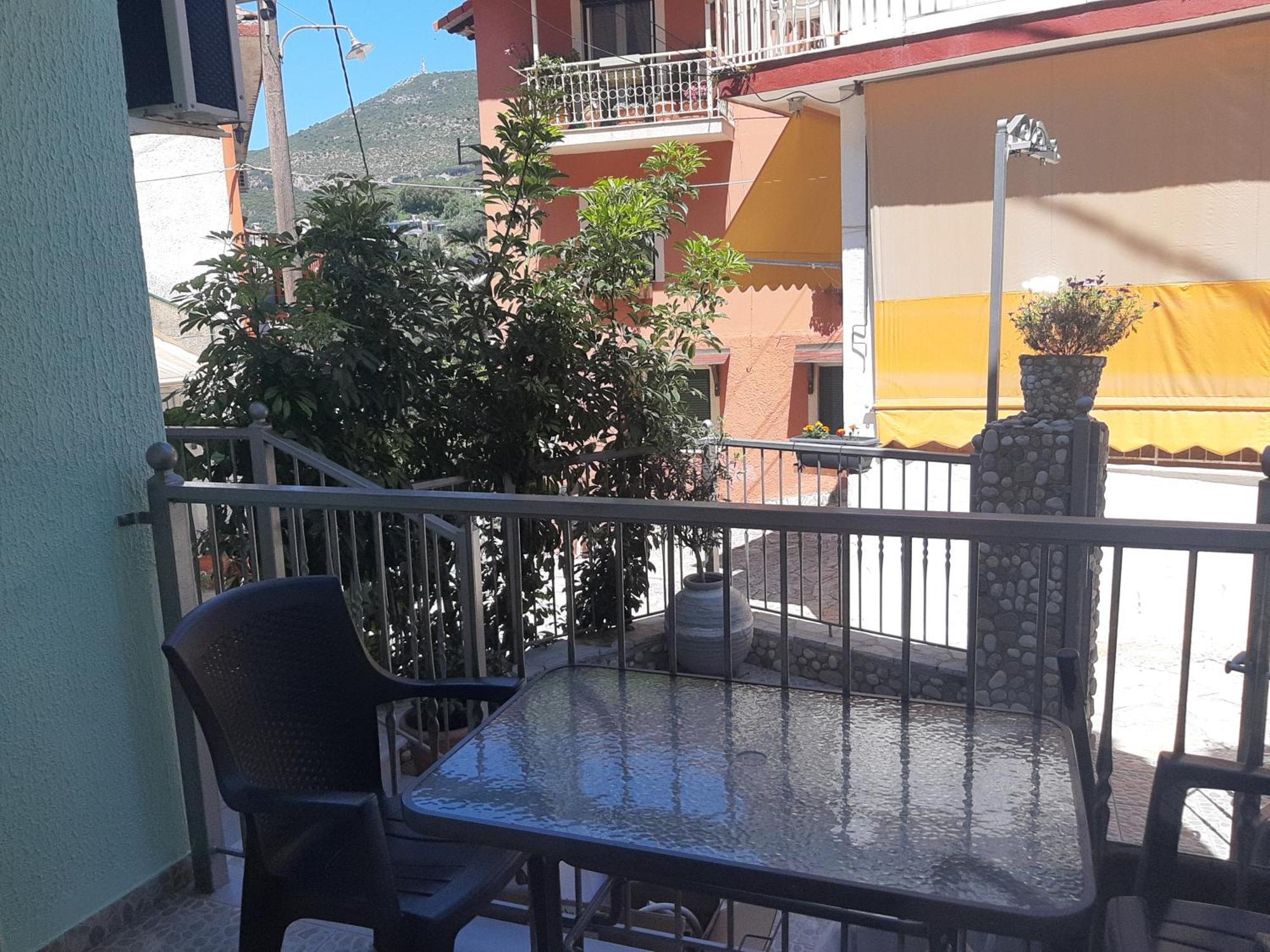 Paraskevi'S Luxury Studios Parga Exteriör bild