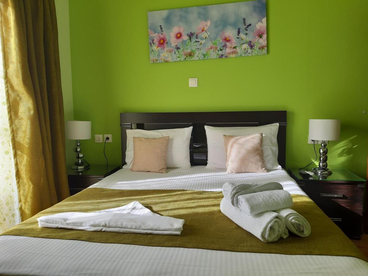 Paraskevi'S Luxury Studios Parga Exteriör bild